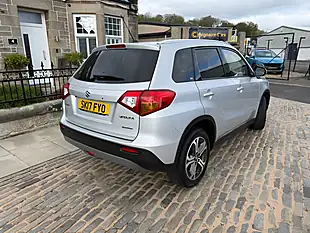 Used 2017 Suzuki Vitara SZ5 Silky Silver - Interior and Exterior details 5