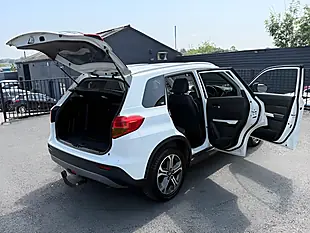 Used 2017 Suzuki Vitara SZ5 White - Interior and Exterior details 10