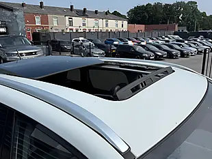 Used 2017 Suzuki Vitara SZ5 White - Interior and Exterior details 11