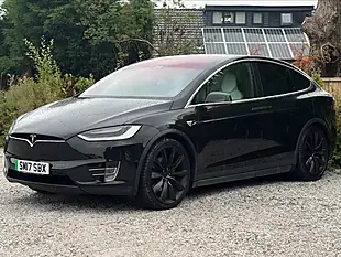 Used 2017 Tesla Model X Black - Interior and Exterior details 6