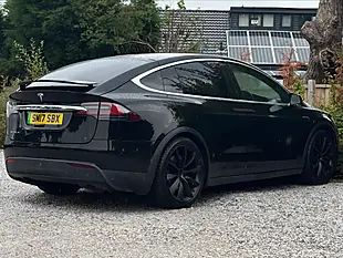 Used 2017 Tesla Model X Black - Interior and Exterior details 9