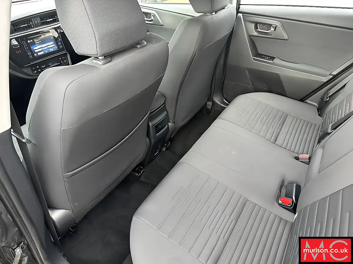 Used 2017 Toyota Auris Business Edition Black - Interior and Exterior details 13