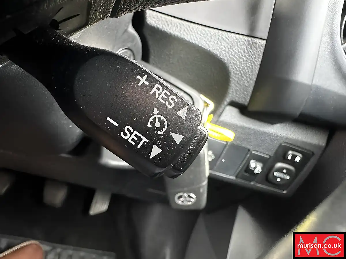Used 2017 Toyota Auris Business Edition Black - Interior and Exterior details 15