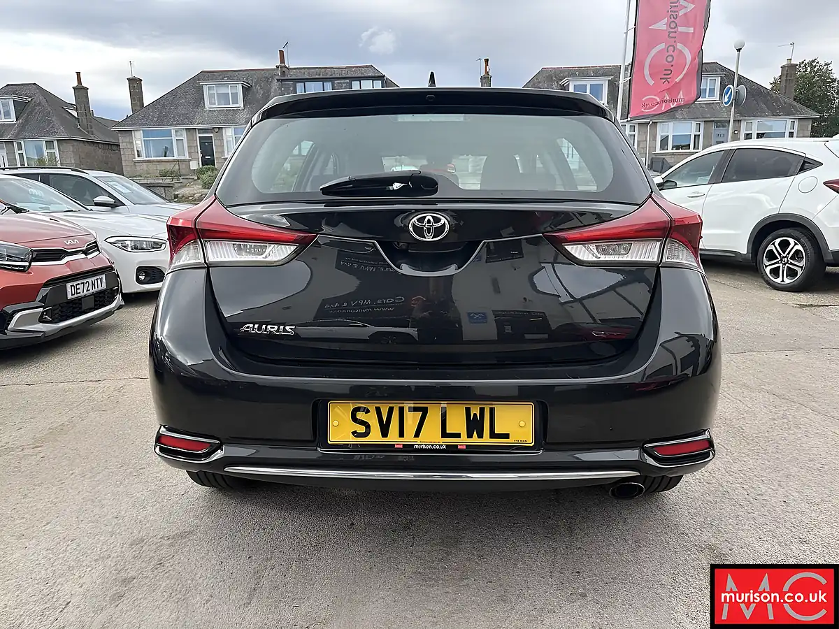 Used 2017 Toyota Auris Business Edition Black - Interior and Exterior details 6
