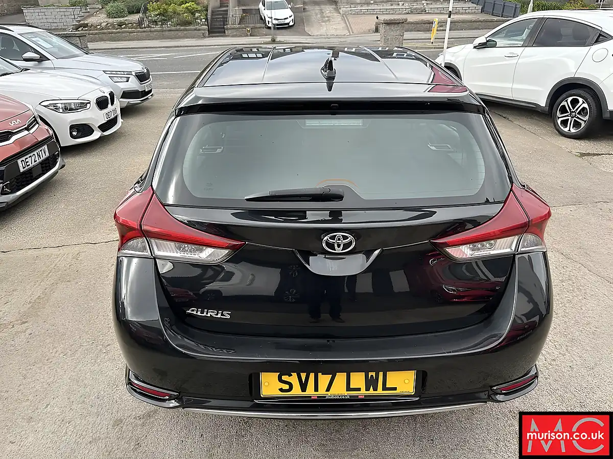 Used 2017 Toyota Auris Business Edition Black - Interior and Exterior details 9