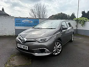 Used 2017 Toyota Auris Excel Bronze - Interior and Exterior details 10
