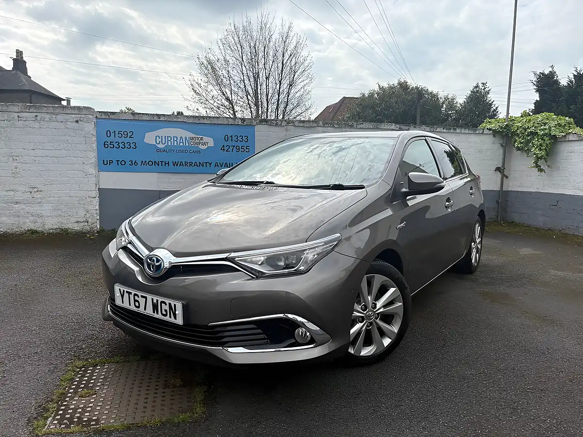 Used 2017 Toyota Auris Excel Bronze - Interior and Exterior details 10
