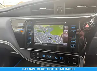 Used 2017 Toyota Auris Excel Bronze - Interior and Exterior details 4