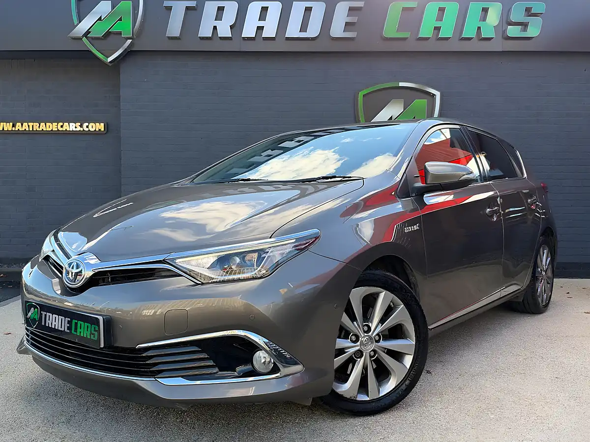 Used 2017 Toyota Auris Excel Platinum Bronze - Interior and Exterior details 3