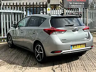 Used 2017 Toyota Auris GB25 Grey/Black - Interior and Exterior details 10