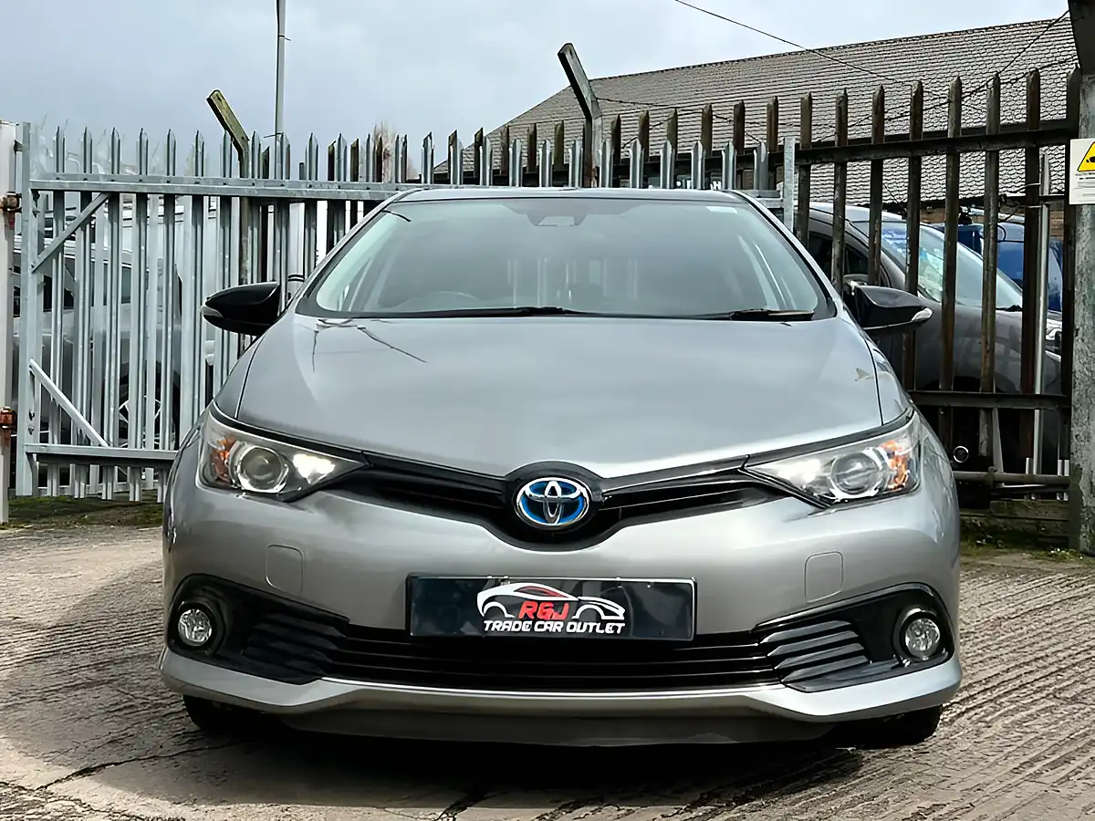 Used 2017 Toyota Auris GB25 Grey/Black - Interior and Exterior details 6