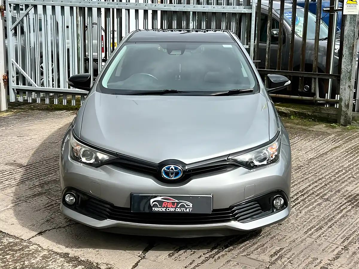 Used 2017 Toyota Auris GB25 Grey/Black - Interior and Exterior details 7