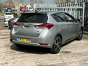 Used 2017 Toyota Auris GB25 Grey/Black - Interior and Exterior details 9