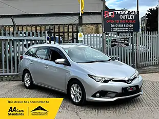 2017 Toyota Auris Icon Touring Sports TSS