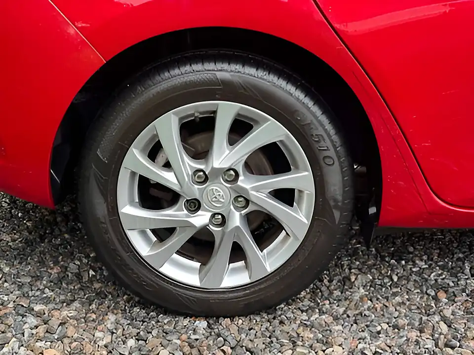 Used 2017 Toyota Auris Icon Vermillion Red - Interior and Exterior details 11