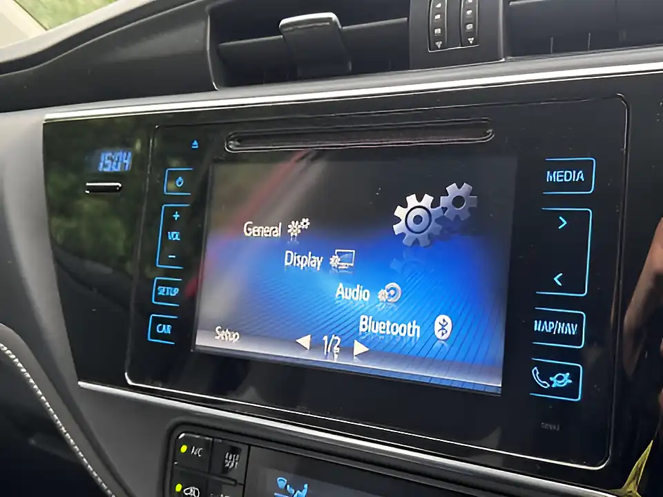 Used 2017 Toyota Auris Icon Vermillion Red - Interior and Exterior details 15