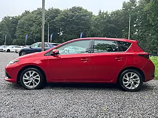 Used 2017 Toyota Auris Icon Vermillion Red - Interior and Exterior details 8