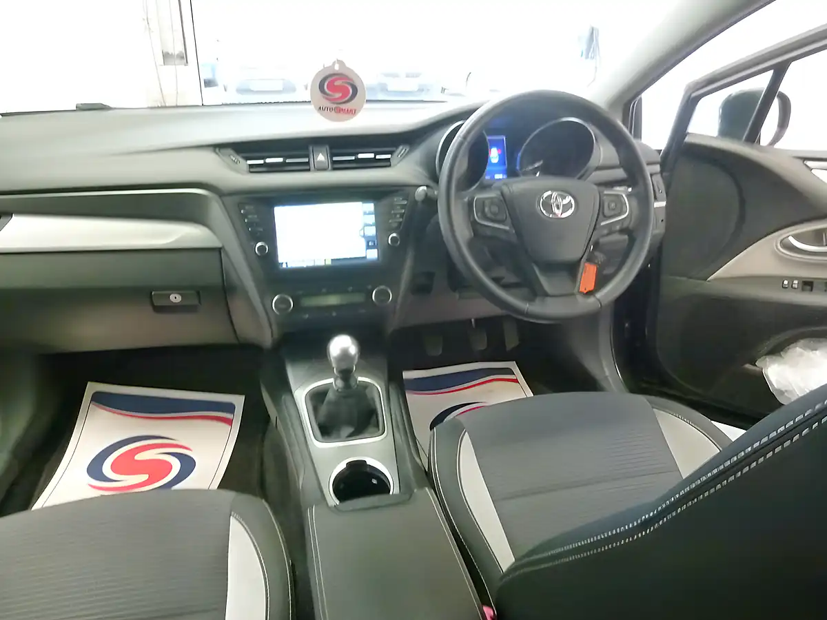Used 2017 Toyota Avensis Business Edition Black - Interior and Exterior details 16