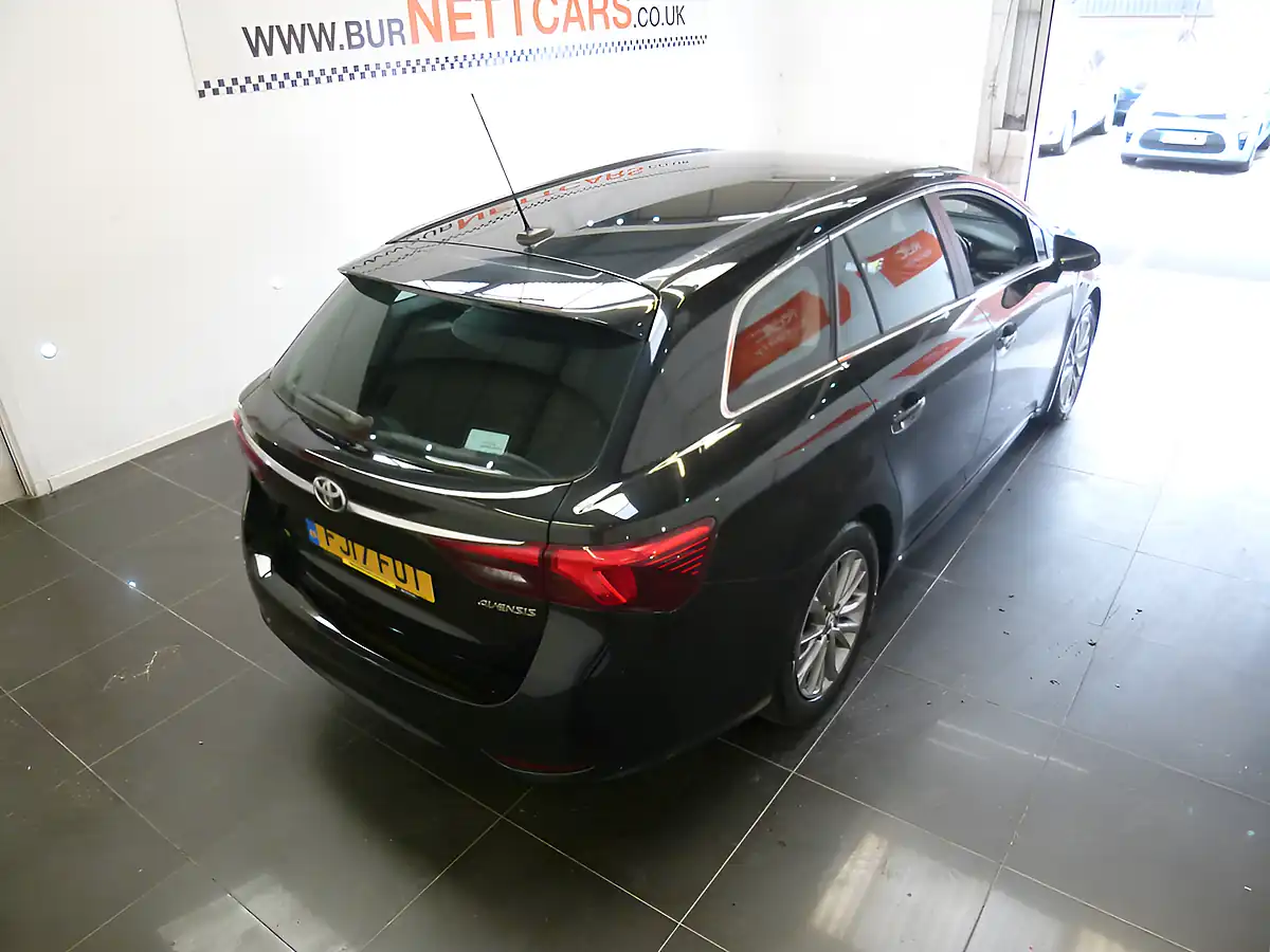 Used 2017 Toyota Avensis Business Edition Black - Interior and Exterior details 20