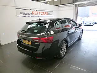 Used 2017 Toyota Avensis Business Edition Black - Interior and Exterior details 8