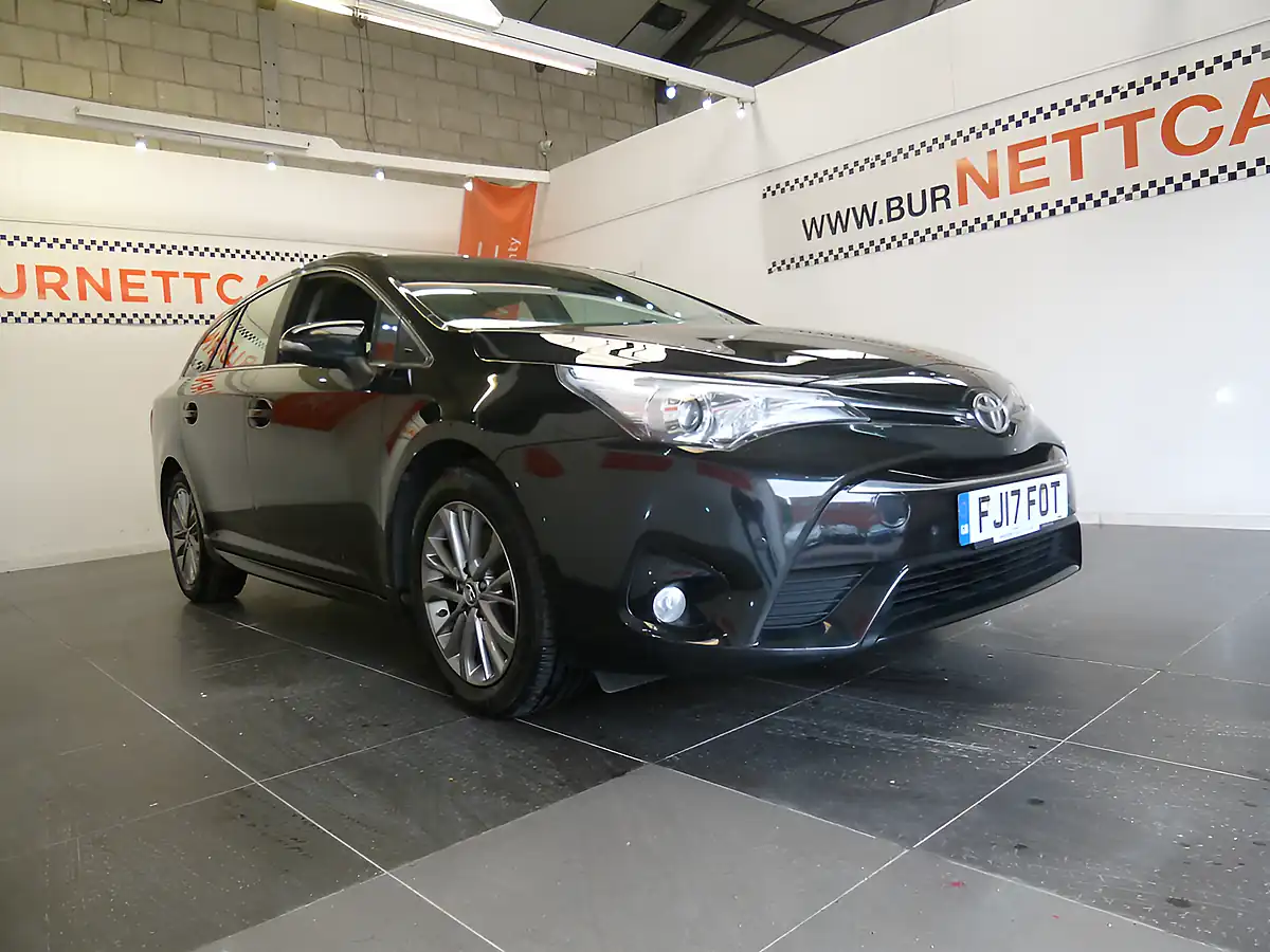 Used 2017 Toyota Avensis Business Edition Black - Interior and Exterior details 9