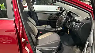 Used 2017 Toyota Avensis Business Edition Red - Interior and Exterior details 12