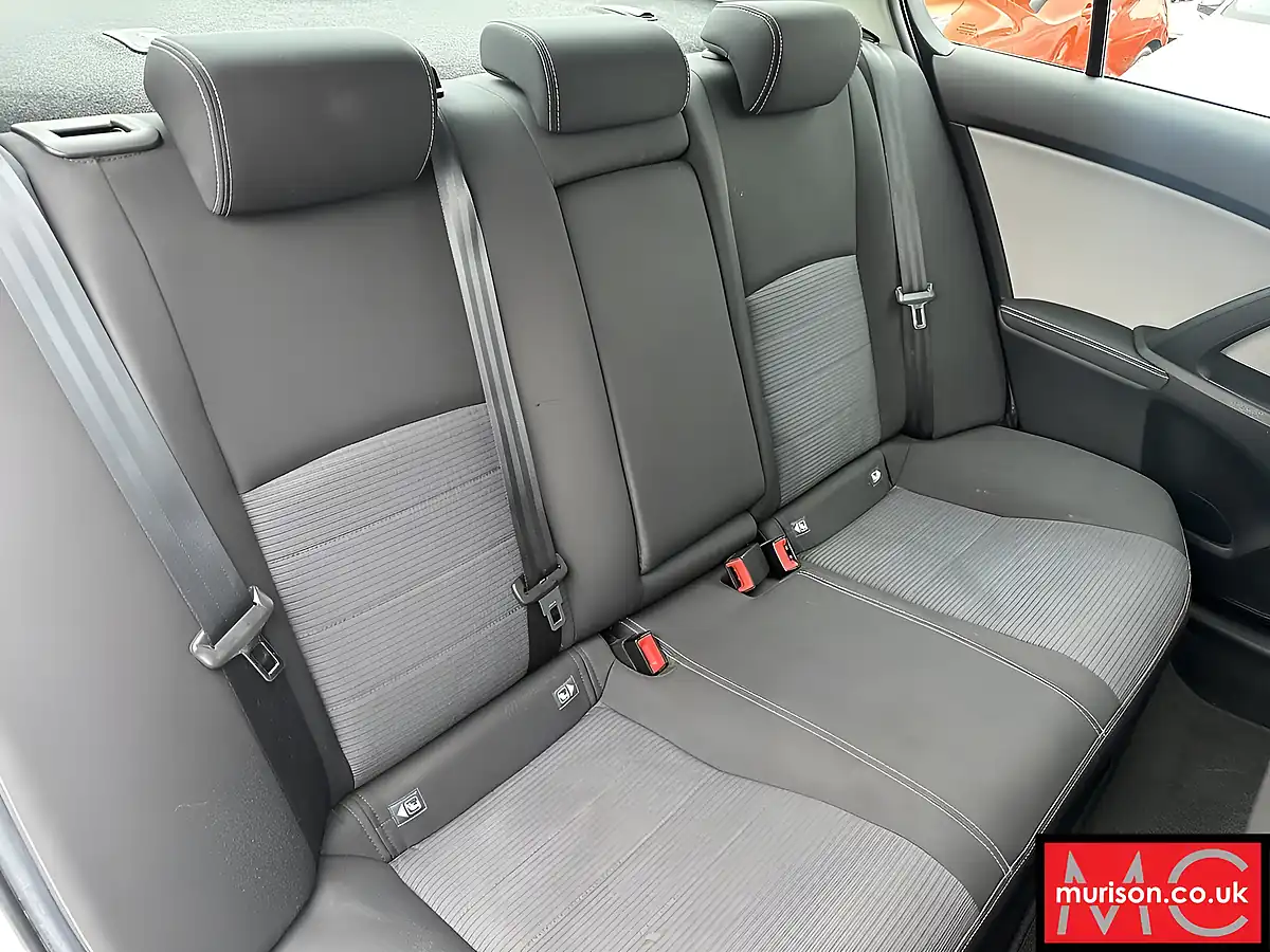 Used 2017 Toyota Avensis Business Edition Silver - Interior and Exterior details 13