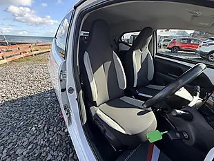 Used 2017 Toyota Aygo White - Interior and Exterior details 15