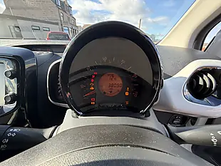 Used 2017 Toyota Aygo White - Interior and Exterior details 16
