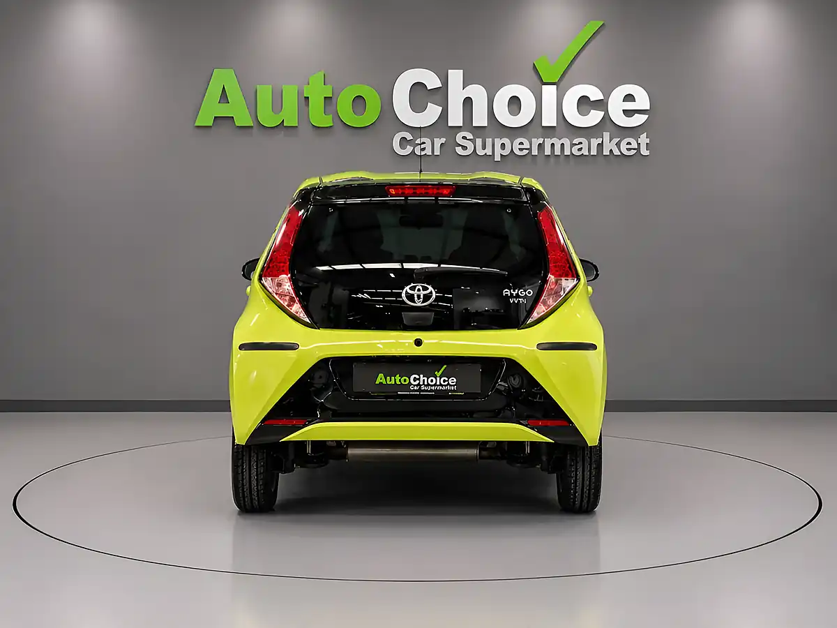 Used 2017 Toyota Aygo X-Cite 3 Yellow - Interior and Exterior details 5