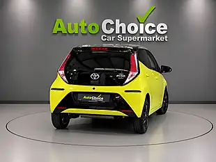 Used 2017 Toyota Aygo X-Cite 3 Yellow - Interior and Exterior details 6