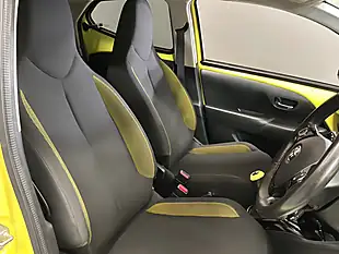 Used 2017 Toyota Aygo X-Cite 3 Yellow - Interior and Exterior details 8