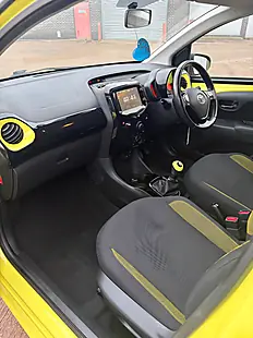 Used 2017 Toyota Aygo X-Cite 3 Yellow - Interior and Exterior details 11