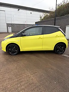 Used 2017 Toyota Aygo X-Cite 3 Yellow - Interior and Exterior details 2