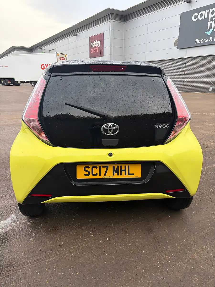 Used 2017 Toyota Aygo X-Cite 3 Yellow - Interior and Exterior details 4