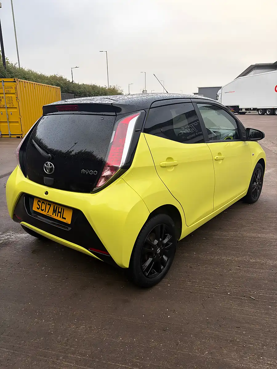 Used 2017 Toyota Aygo X-Cite 3 Yellow - Interior and Exterior details 5