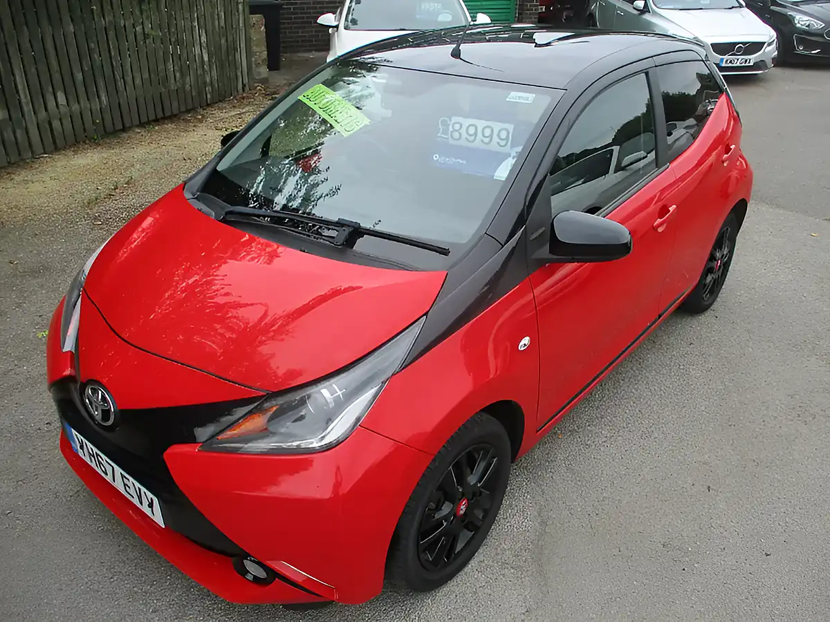 Used 2017 Toyota Aygo X-Cite 4 Red - Interior and Exterior details 2