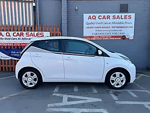 Used 2017 Toyota Aygo X-Claim Funroof White - Interior and Exterior details 8