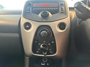 Used 2017 Toyota Aygo X-Play Blue - Interior and Exterior details 13