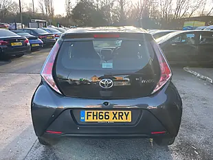 Used 2017 Toyota Aygo X-Play Grey - Interior and Exterior details 4