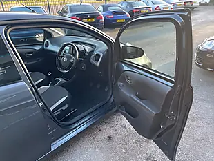 Used 2017 Toyota Aygo X-Play Grey - Interior and Exterior details 8
