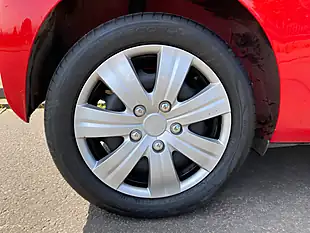 Used 2017 Toyota Aygo X-Play Red - Interior and Exterior details 11