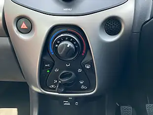 Used 2017 Toyota Aygo X-Play Red - Interior and Exterior details 18