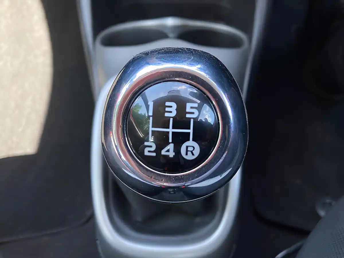 Used 2017 Toyota Aygo X-Play Red - Interior and Exterior details 19