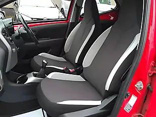 Used 2017 Toyota Aygo X-Play Red - Interior and Exterior details 19