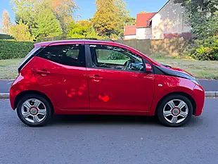 Used 2017 Toyota Aygo X-Play Red - Interior and Exterior details 2