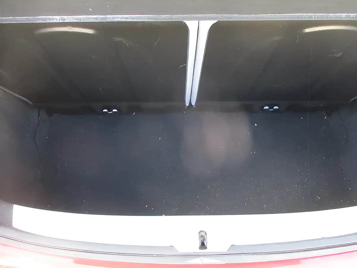 Used 2017 Toyota Aygo X-Play Red - Interior and Exterior details 14