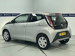 Used 2017 Toyota Aygo X-Play Silver - Interior and Exterior details 4