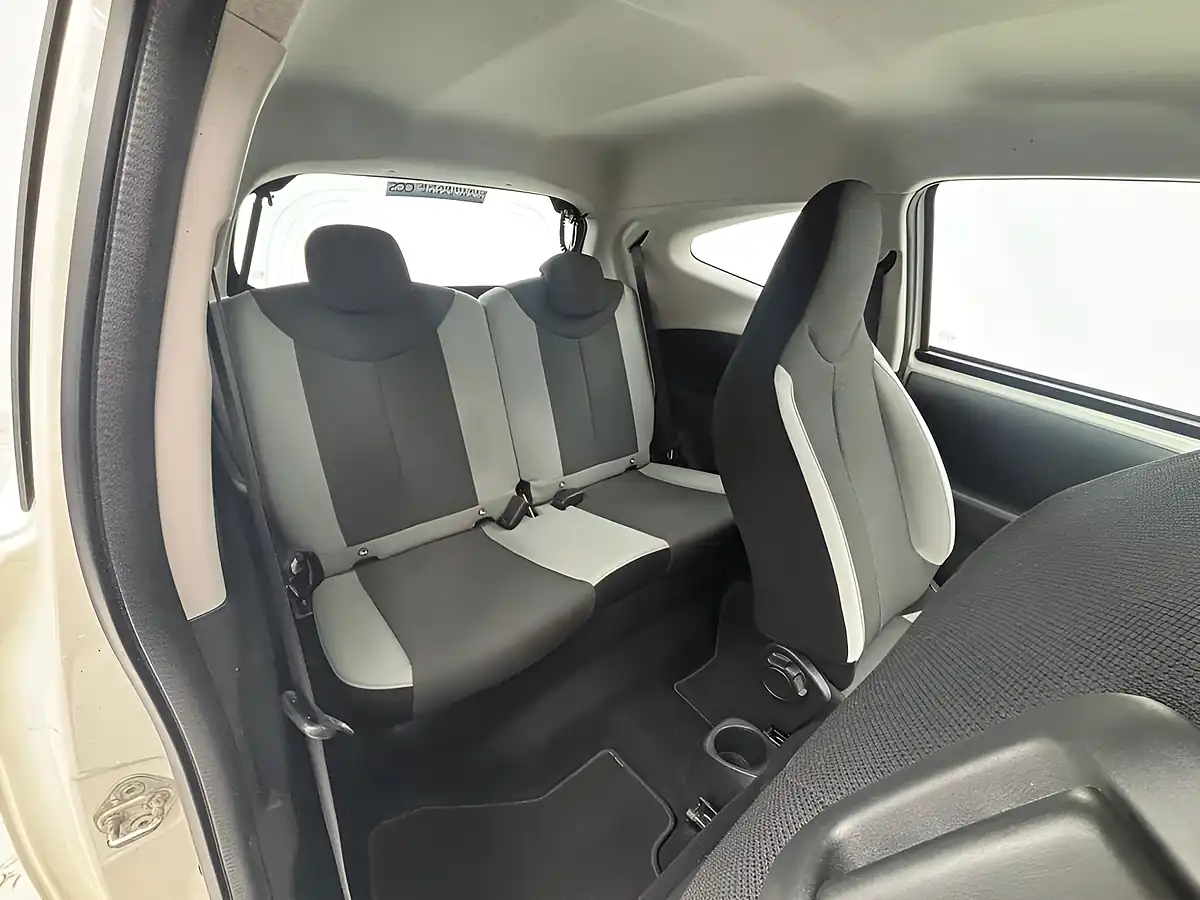 Used 2017 Toyota Aygo X-Play White - Interior and Exterior details 16