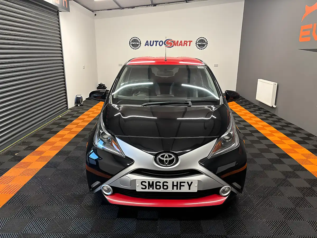 Used 2017 Toyota Aygo X-Press Black - Interior and Exterior details 12